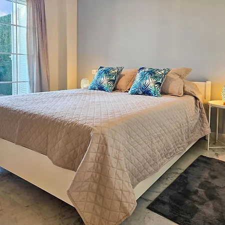 Modern 3 Bedroom Penthouse Apartmán Benalmádena