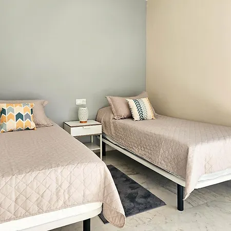 Modern 3 Bedroom Penthouse Apartmán